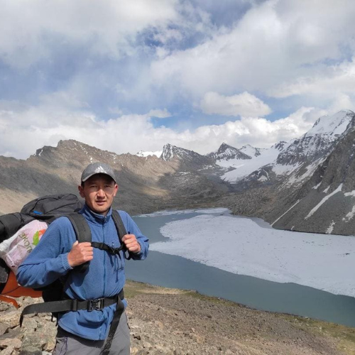 horse trekking Kyrgyzstan guide